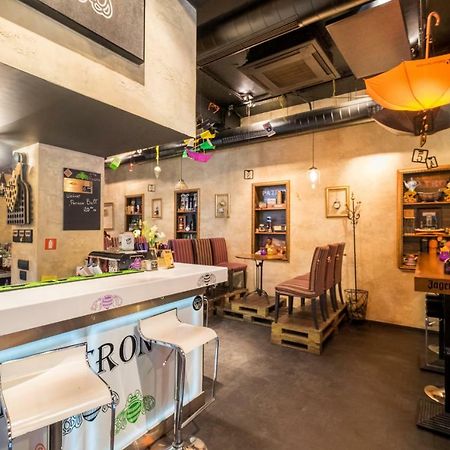 R34 Boutique Hotel София Экстерьер фото
